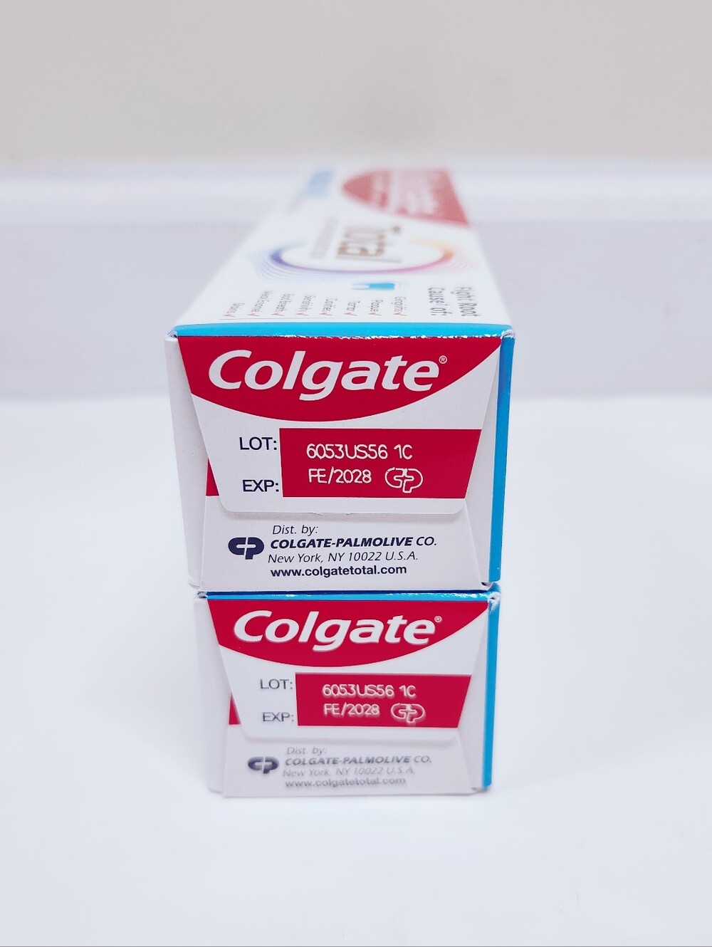 Colgate Total Active Prevention Toothpaste Bundle - Picture 3 of 3